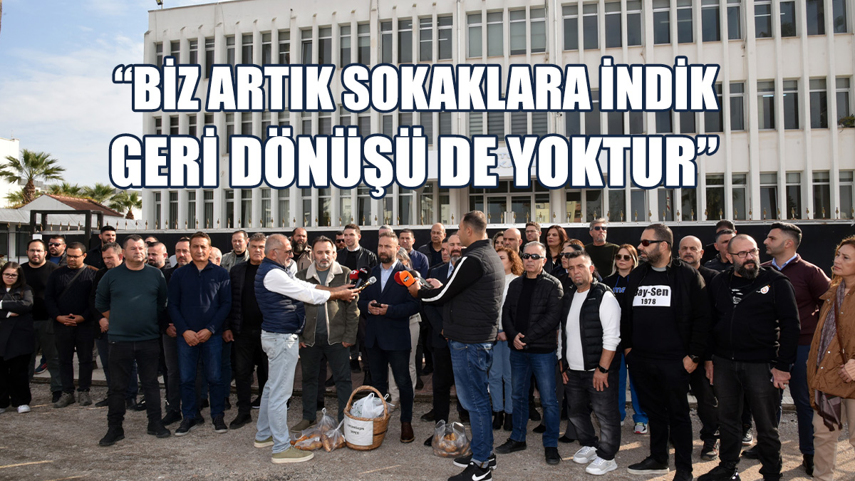 21 Sendika Başbakanlık Önünde Eylem Yaptı