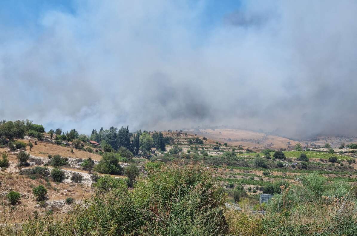 Malya köyünde çıkan yangın çevre köylere yayıldı