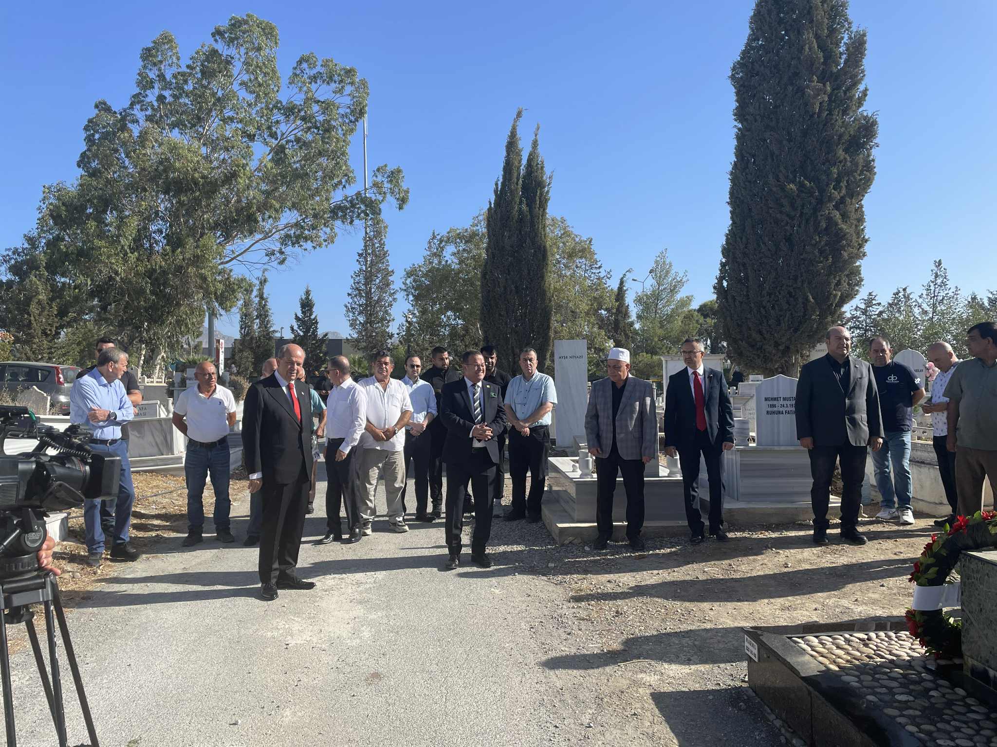 Kemal Deniz, 25’inci ölüm yıl dönümünde kabri başında düzenlenen törenle anıldı