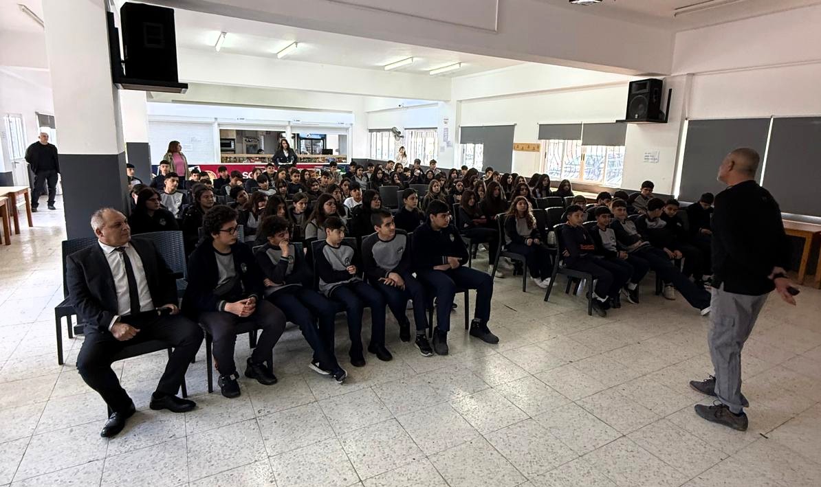 “Gelecek Bensem Umut Benim Seminerleri" yapıldı