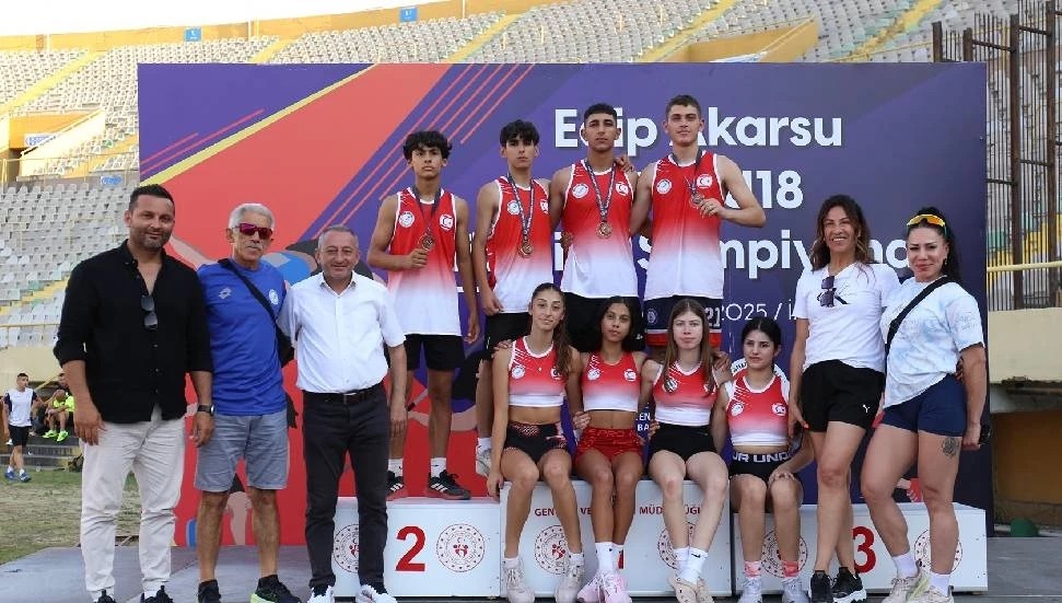 İzmir’de gurur tablosu: Sporcularımıza madalya yağmuru