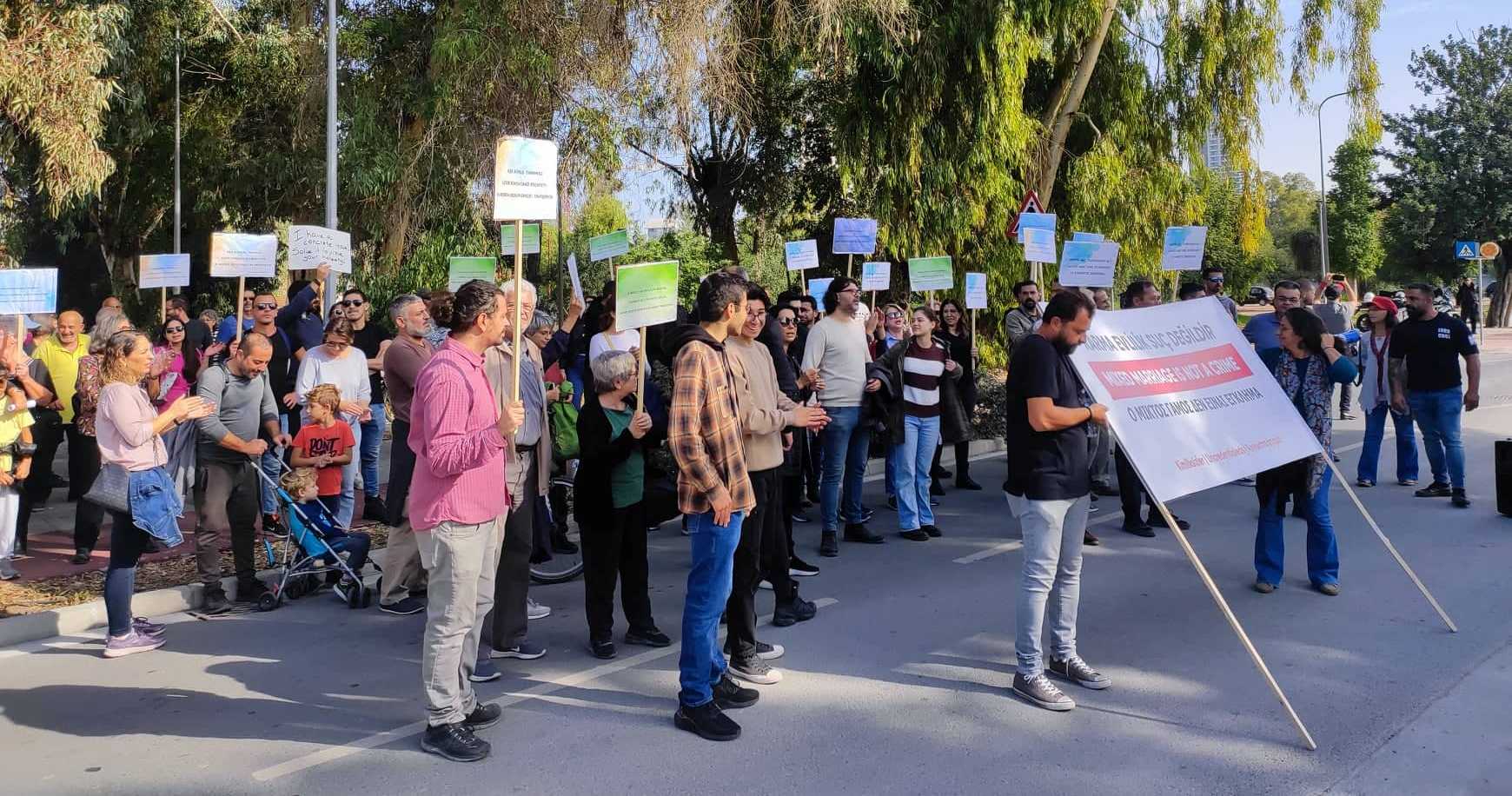 Kimliksizler Derneği, toplu vatandaşlık başvurusu eylemi yapacak!