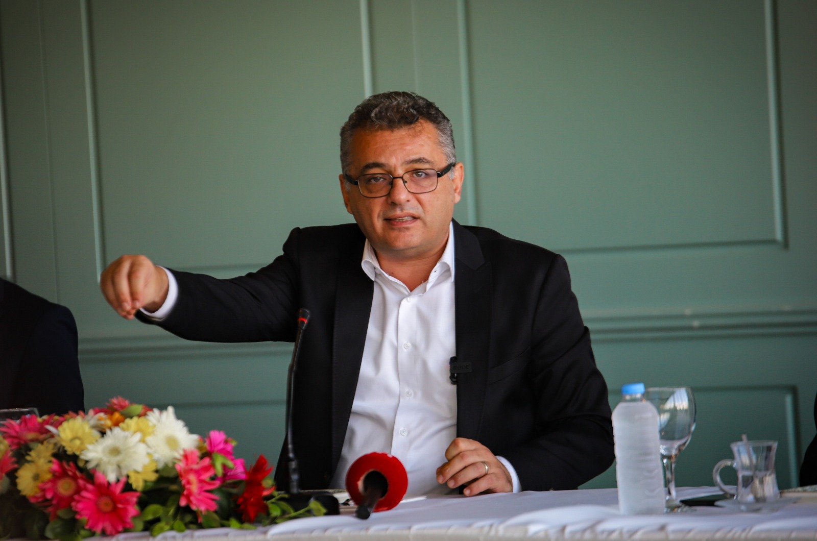 Erhürman: Eleştiri başka bir şeydir, hakaret bambaşka