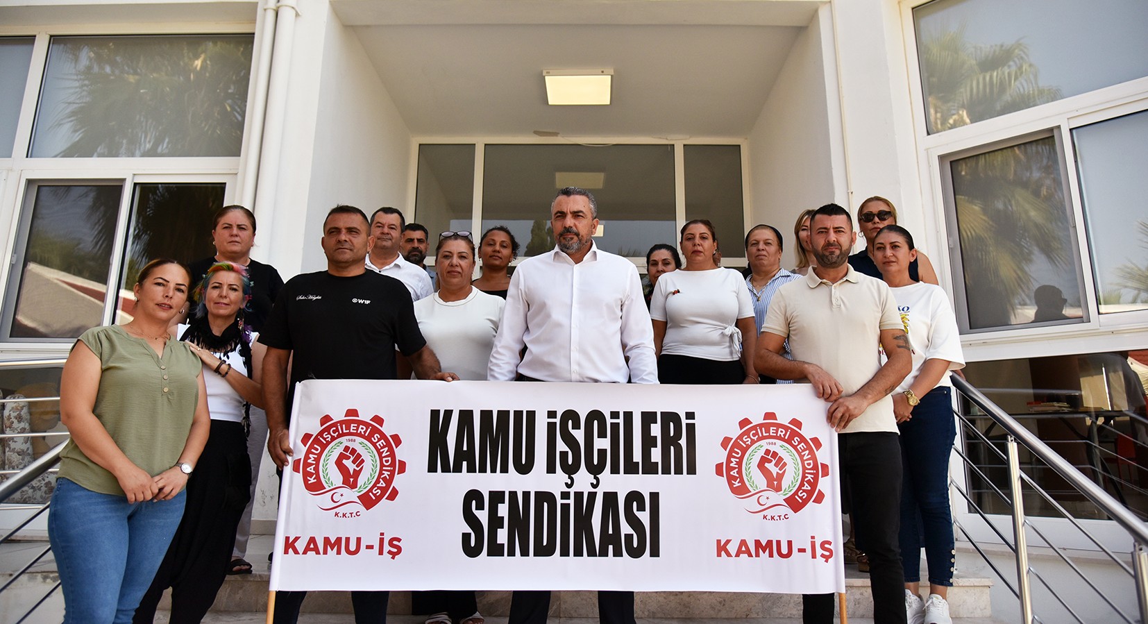 Serdaroğlu’ndan Sevgi Evleri için grev uyarısı