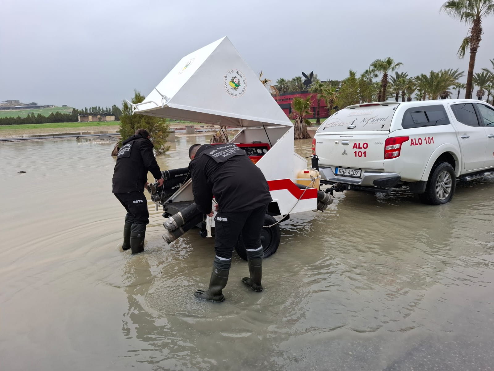 Sivil Savunma yoğun yağışlar nedeniyle gerekli çalışmaların yapıldığını açıkladı