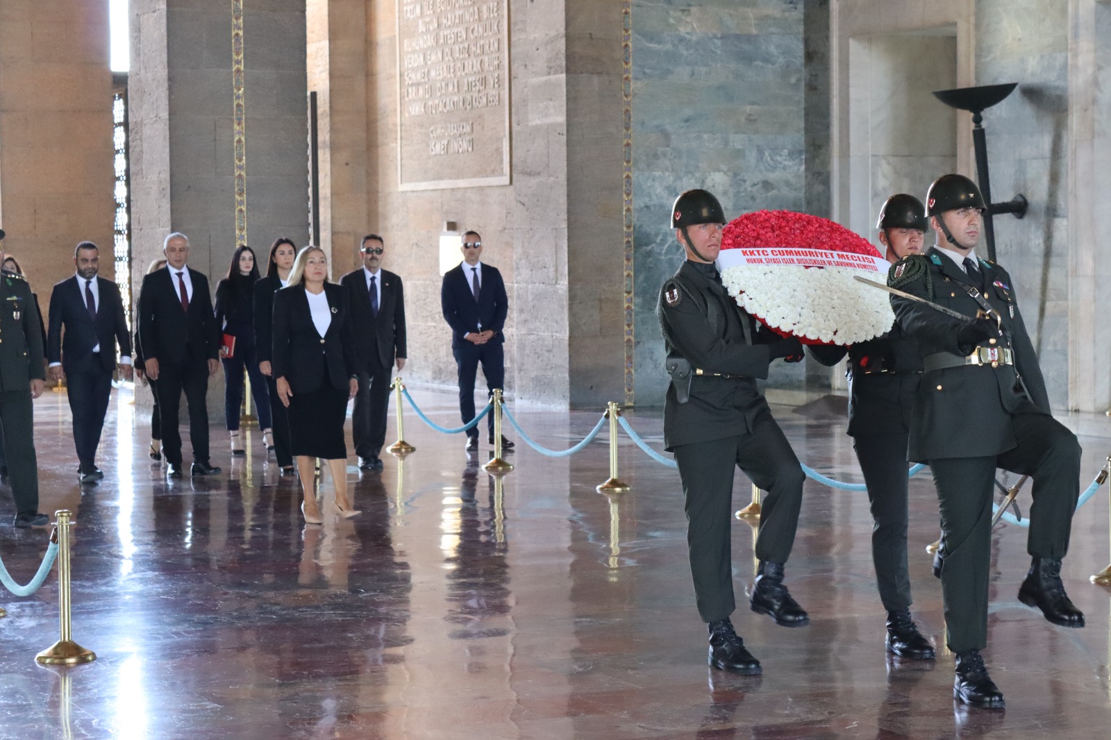 Meclis Komitesi Heyeti’nden Anıtkabir’e ziyaret…
