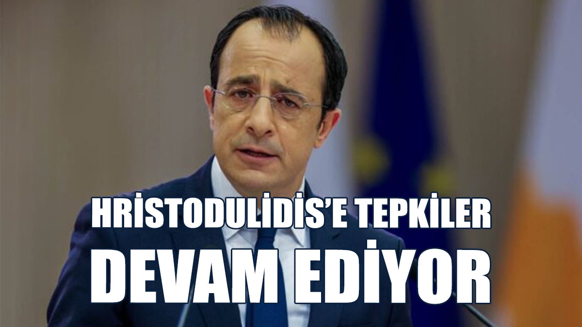 Hristodulidis’e İç Siyasette Tepkiler Sürüyor