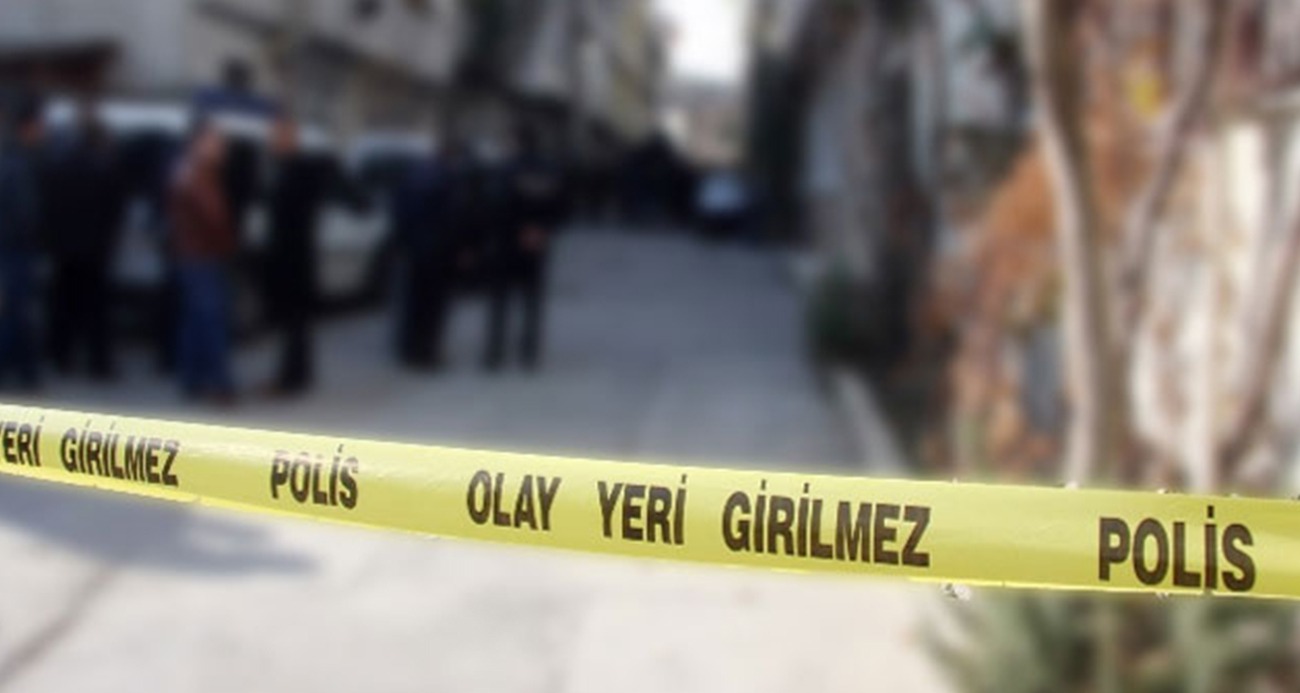 Dikmen'de korkunç olay: Evin kapısını kırıp, defalarca bıçakladı...