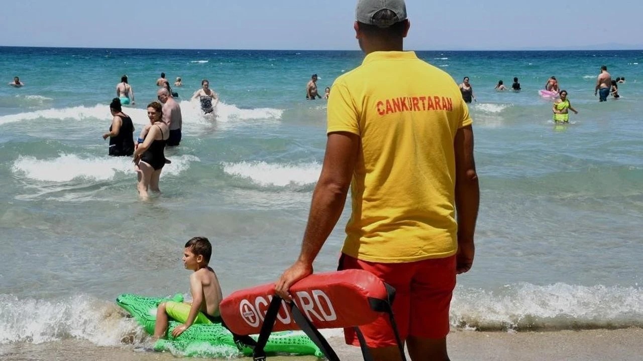 “Cankurtaran olmayan sahil ve havuzlara gitmeyin”