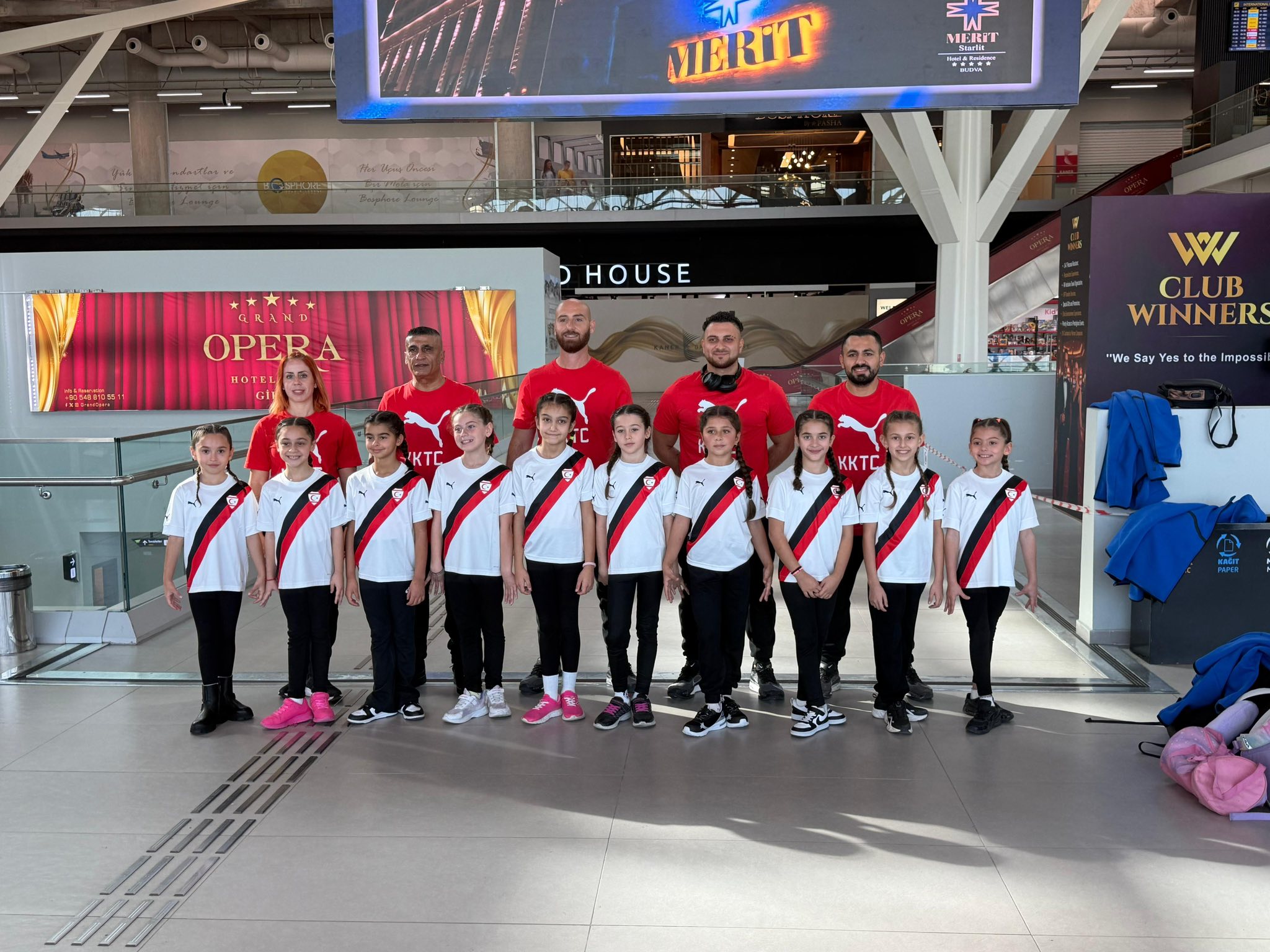 Artistik Cimnastik Minik Kız Takımımız, İstanbul’da yarışacak