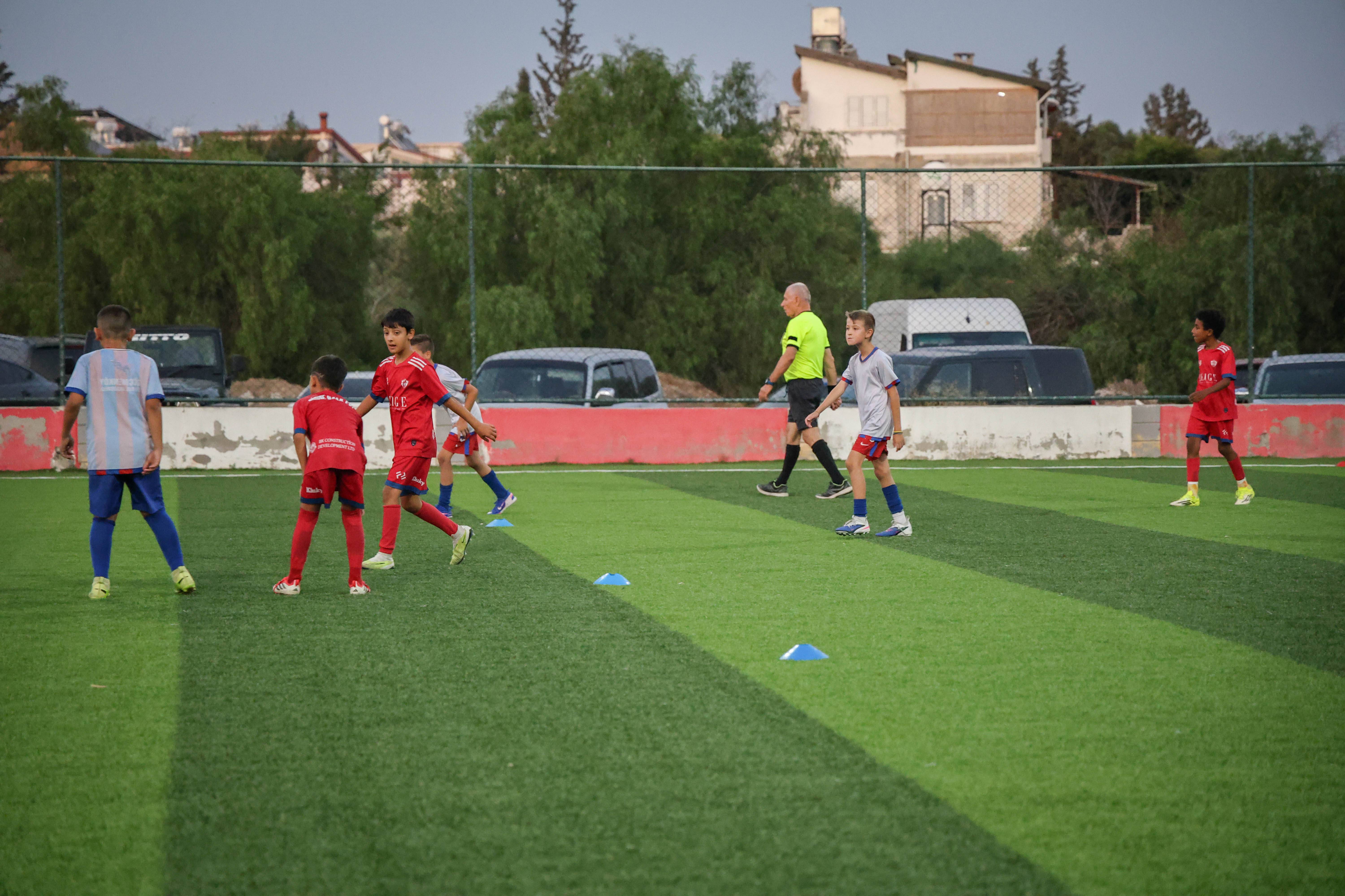 Naci Talat Anı Turnuvası'nda U10 maçları oynandı