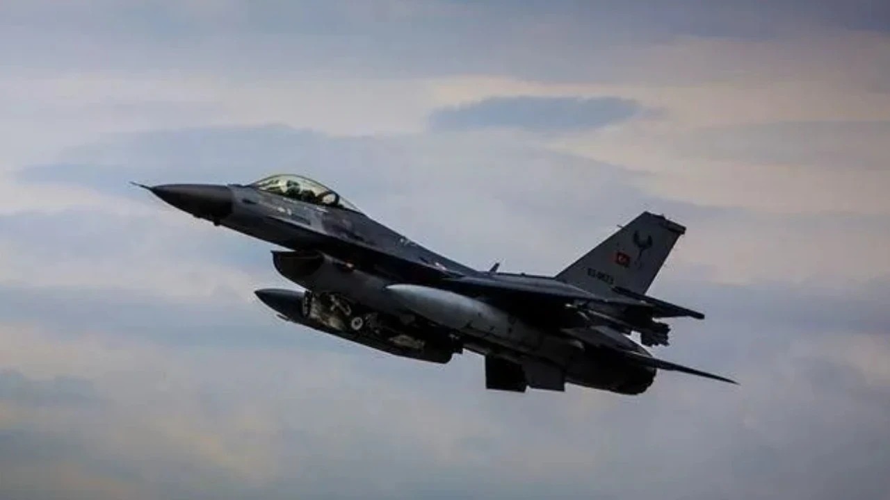 NATO'dan İHA açıklaması: Türk F-16'ları havalandı