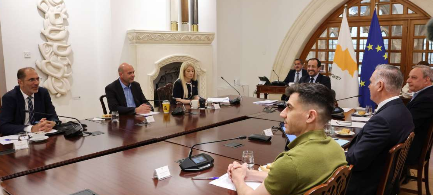 Rum Ulusal Konseyi'nden Guterres'in girişimine destek