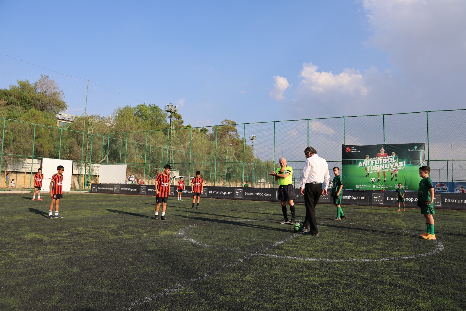 27’nci Naci Talat Halı Saha Anı Futbol Turnuvası başladı