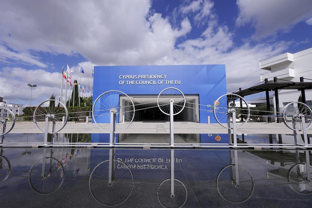 Güney Kıbrıs, Yunanistan, İtalya ve Malta ve göç akınına karşı iş birliği kararı aldı