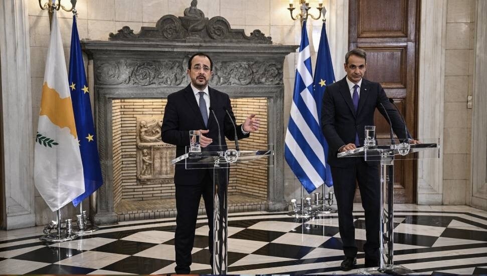Hristodulidis-Miçotakis görüşmesi: Kıbrıs sorunu ele alınacak