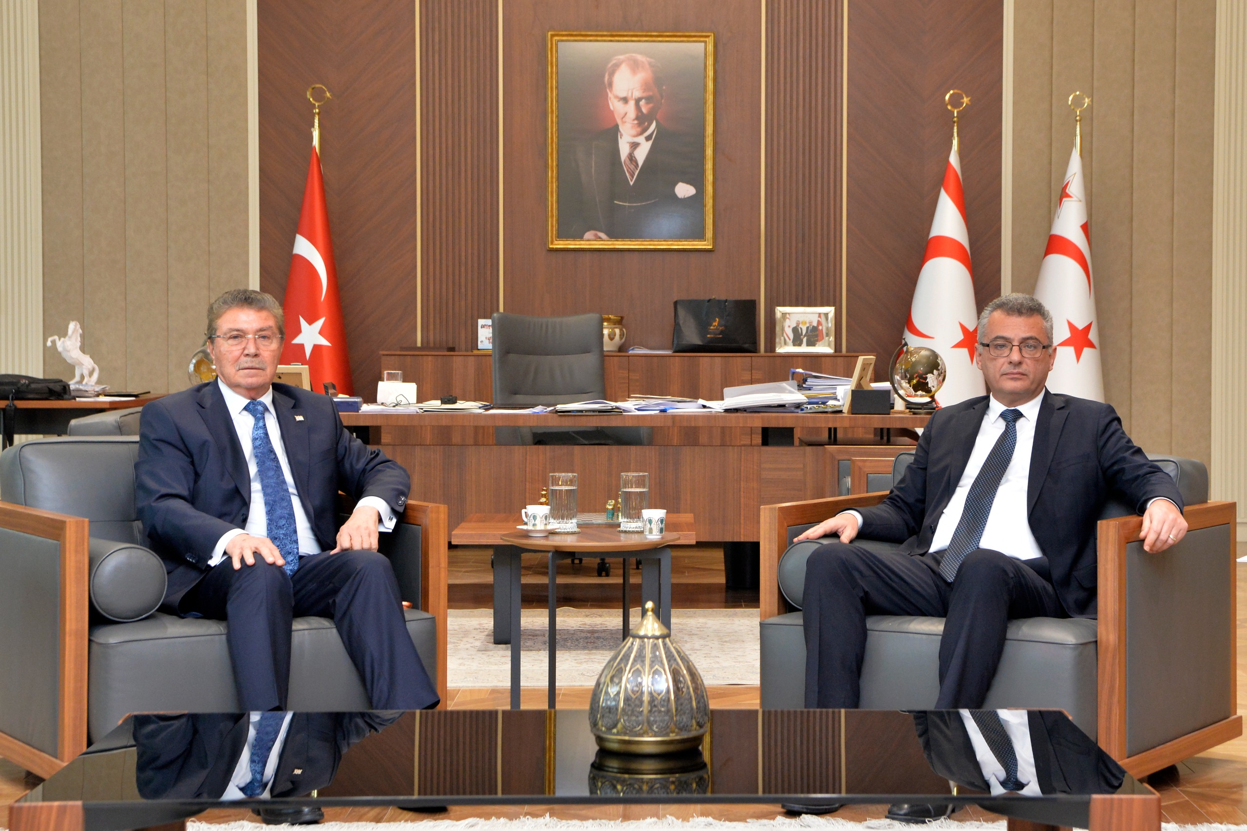 Cumhurbaşkanı Erhürman, Başbakan Üstel'i kabul etti