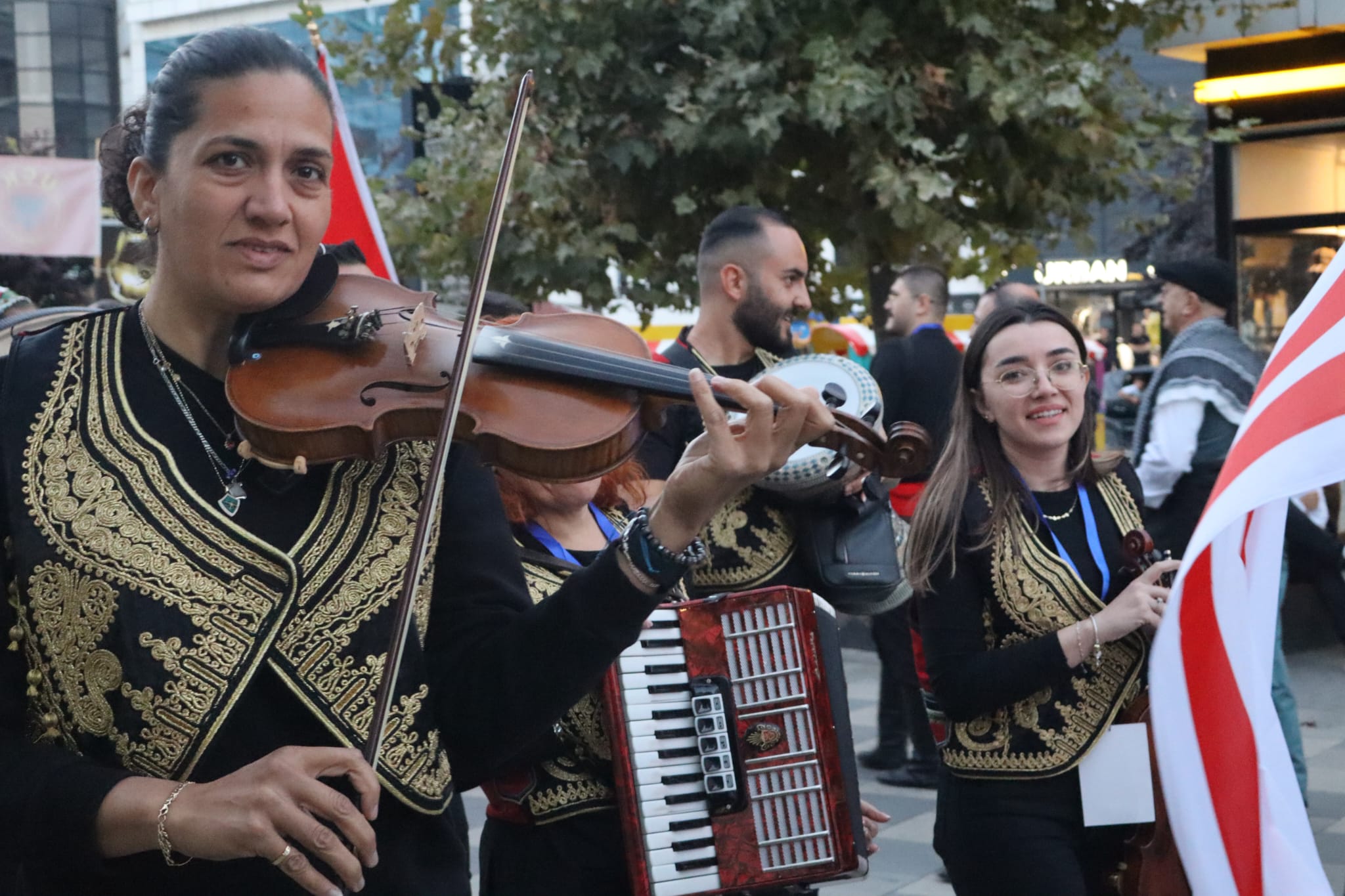 İskele Belediyesi Müzik Grubu Kosova’da sahne aldı