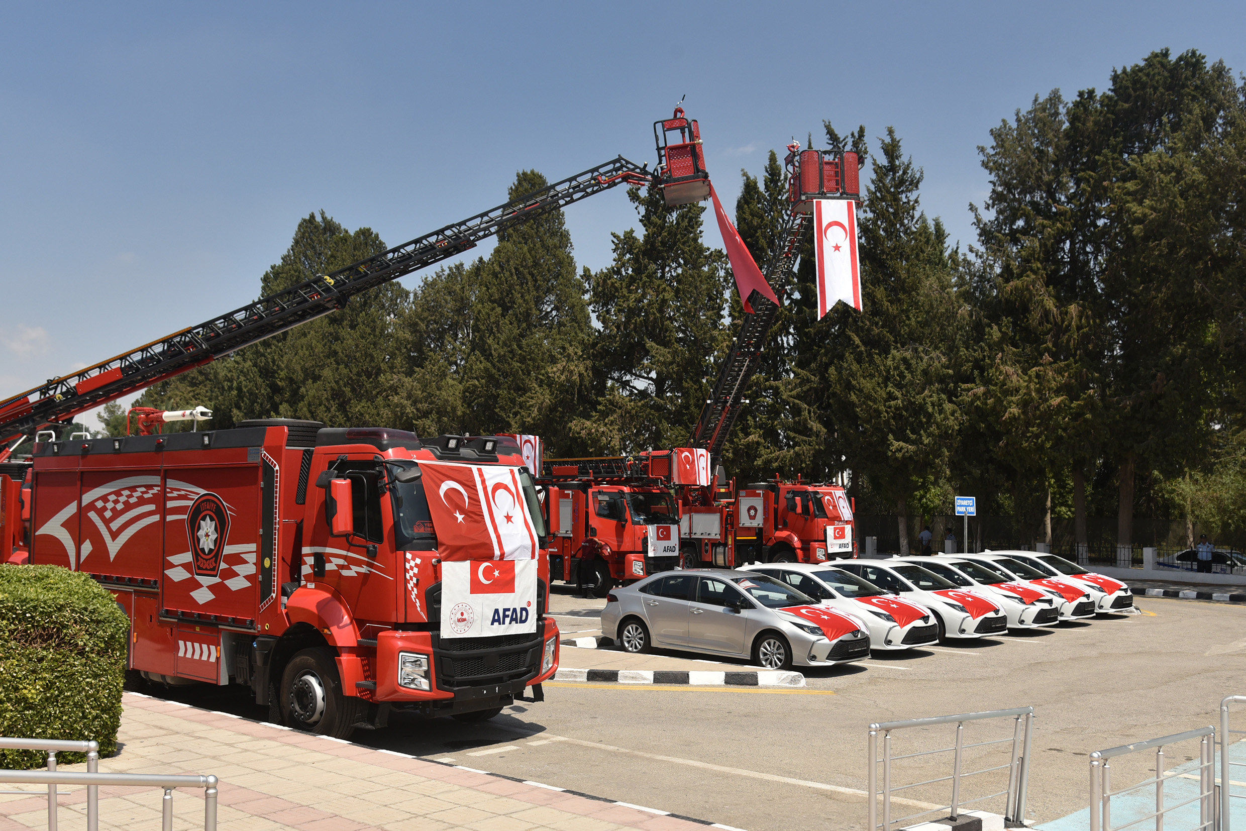 Türkiye’nin hibe ettiği 29 araç, törenle PGM’ye teslim edildi