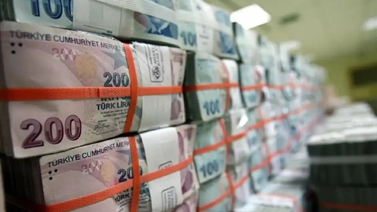 Türkiye’de hazine 58,1 milyar lira borçlandı