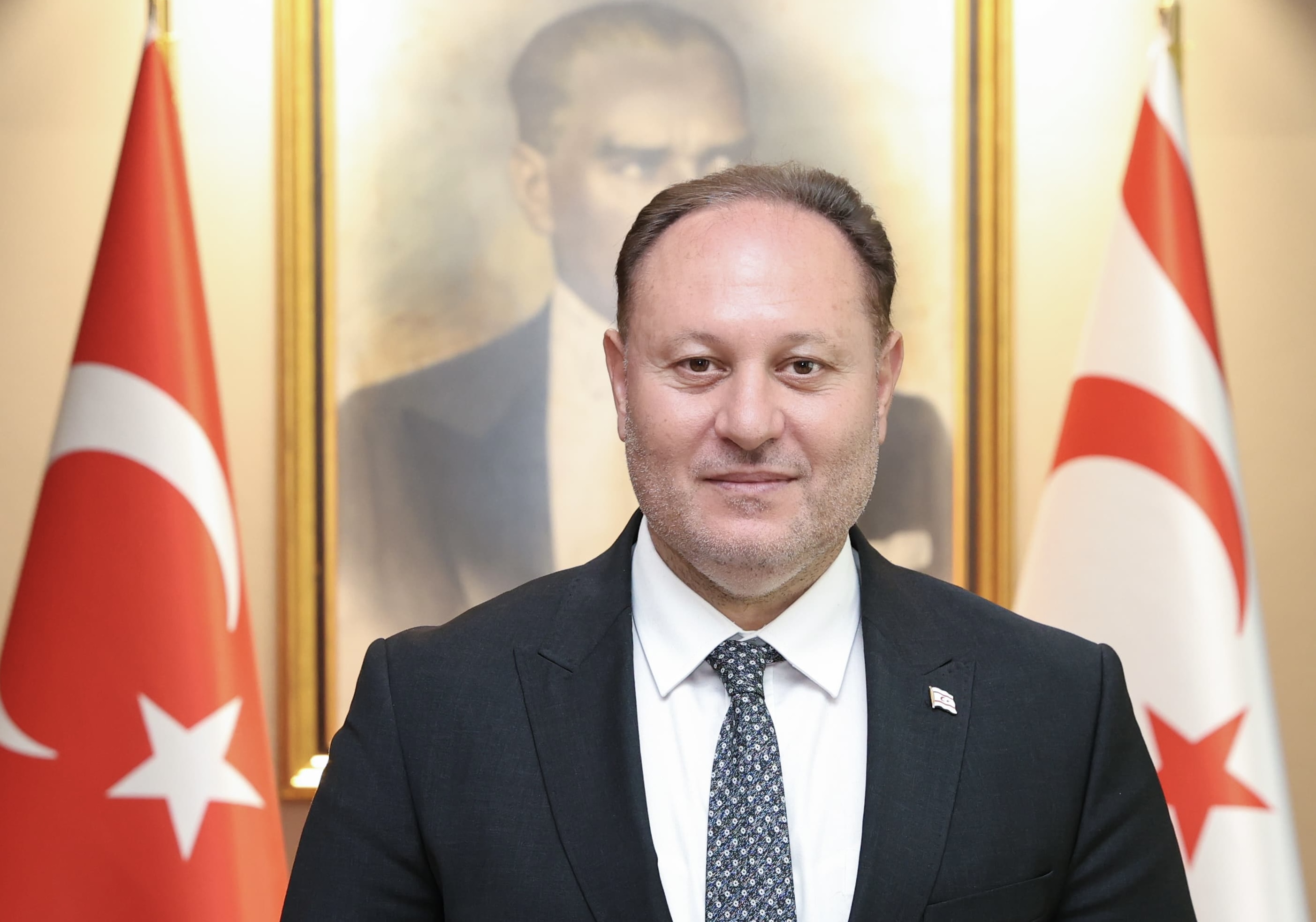 Öztürkler: Kıbrıs Türk halkı egemenliğinden ve eşitliğinden vazgeçmeyecek
