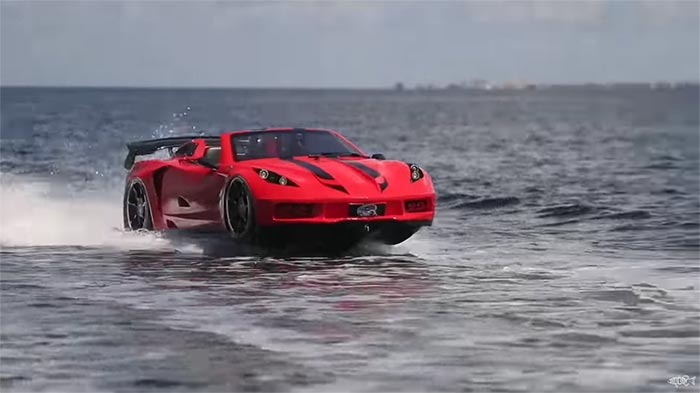 Girne’de denizde kaza: Jet Car kayalıklara çarptı, iki kişi yaralandı!