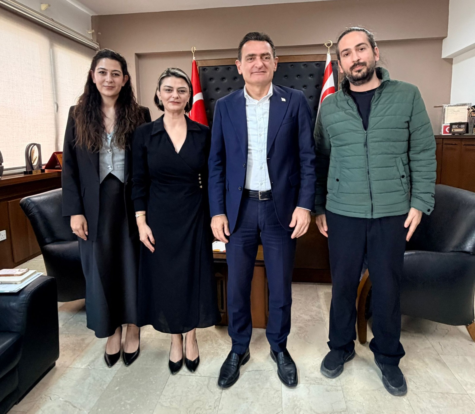 Bakan Oğuz, İnsan Hakları Platformu’nu kabul etti