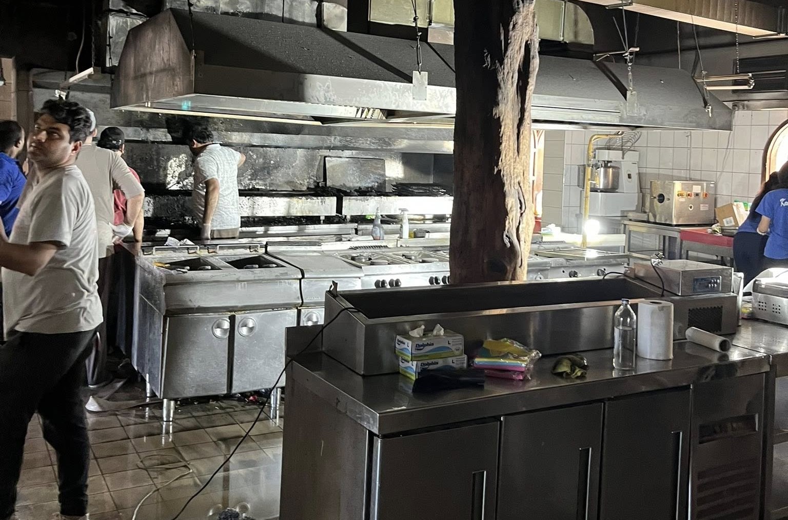 Girne’de restoran yangını!