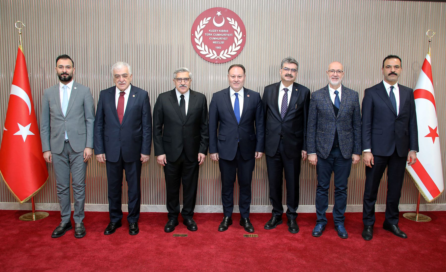 "Anavatanla kopmaz bağlarımız her türlü tehlikeye karşı güç vermeye devam edecek"