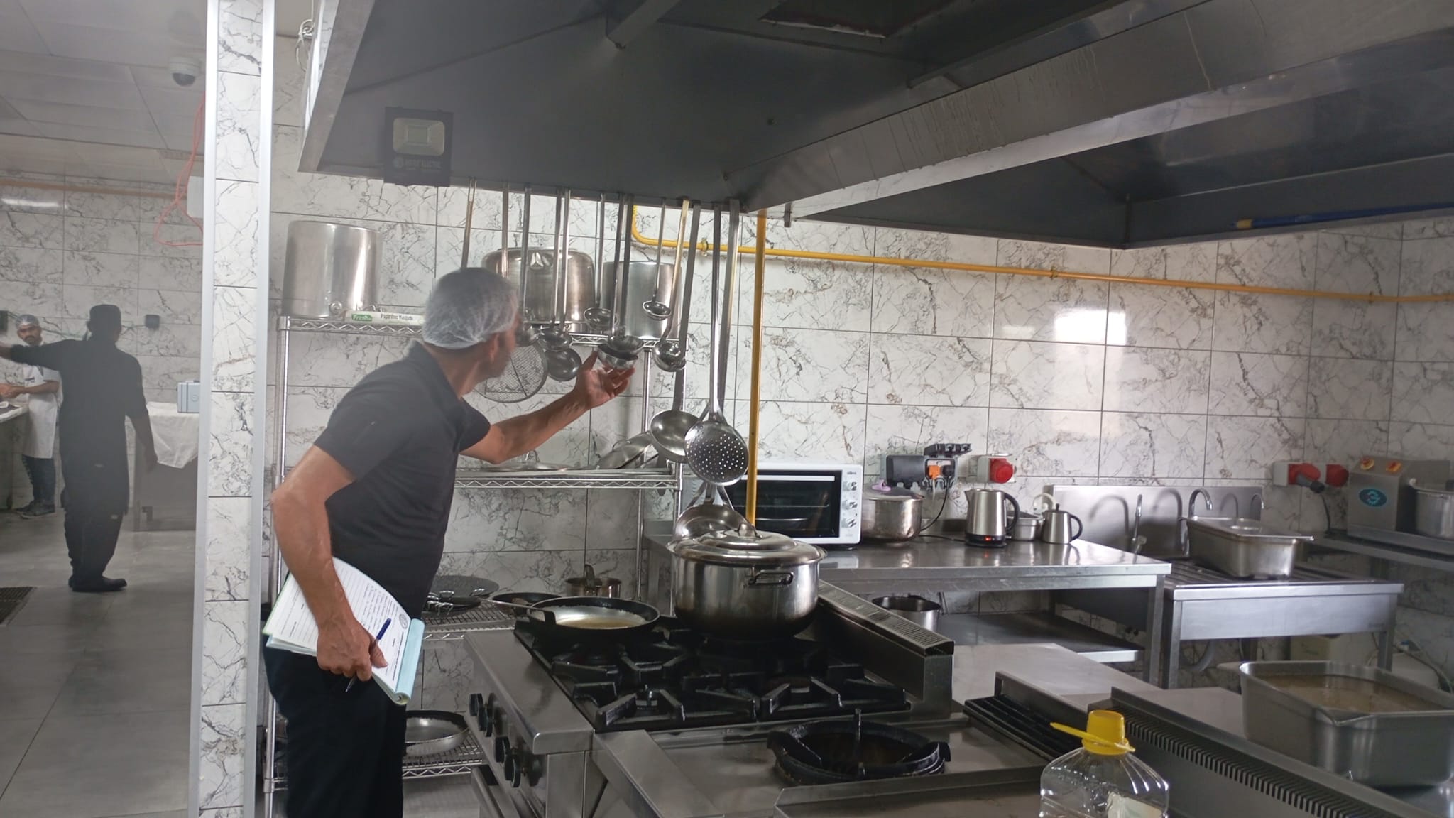 Değirmenlik’te 3 iş yerine 130 bin TL ceza kesildi