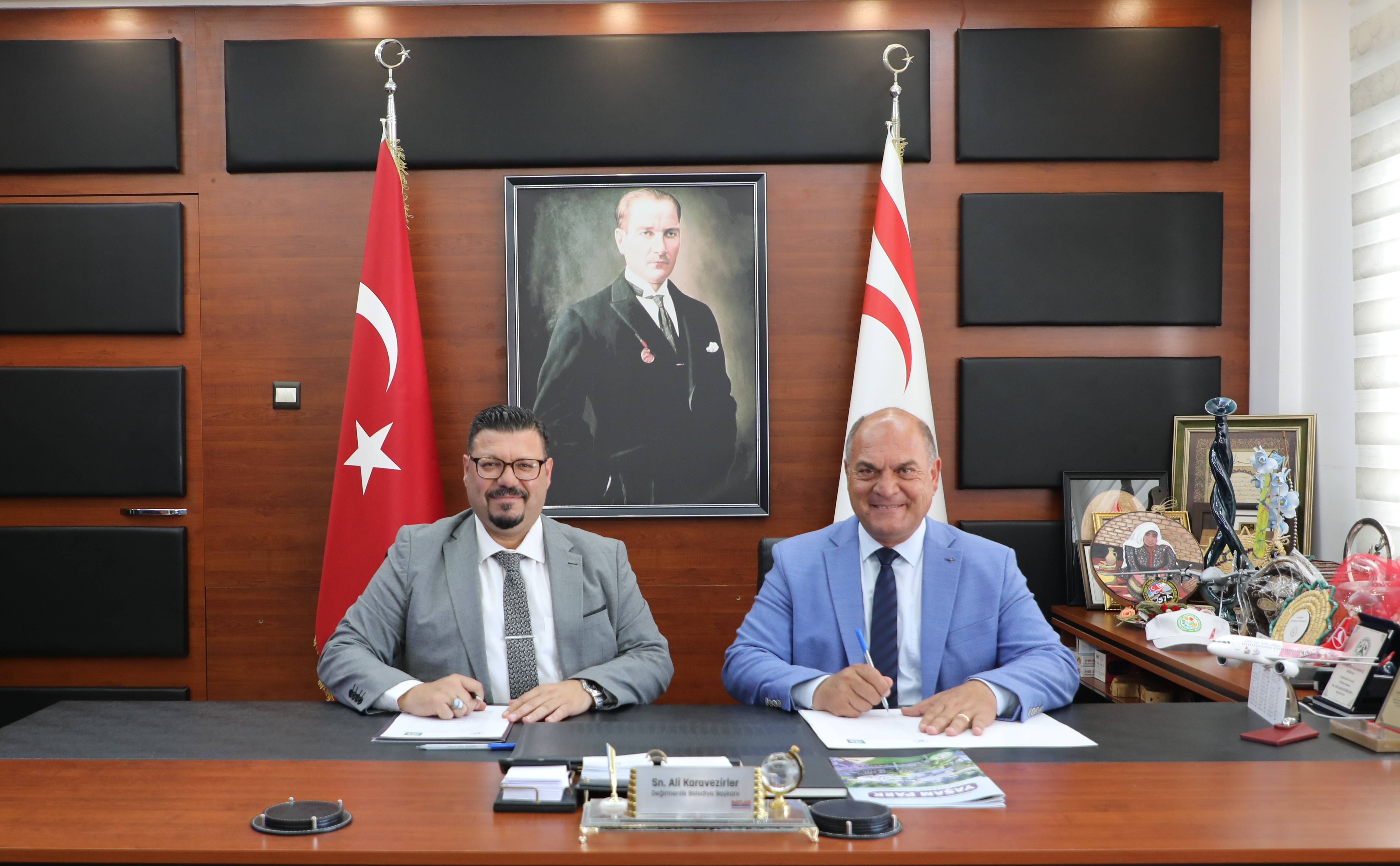 Değirmenlik Akıncılar Belediyesi ile LAÜSEM arasında eğitim işbirliği protokolü imzalandı