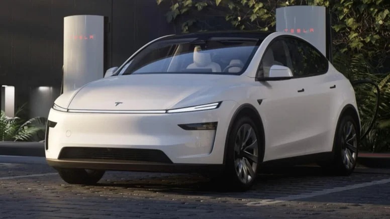 Tesla'da düşüş sekizinci ayında da devam etti