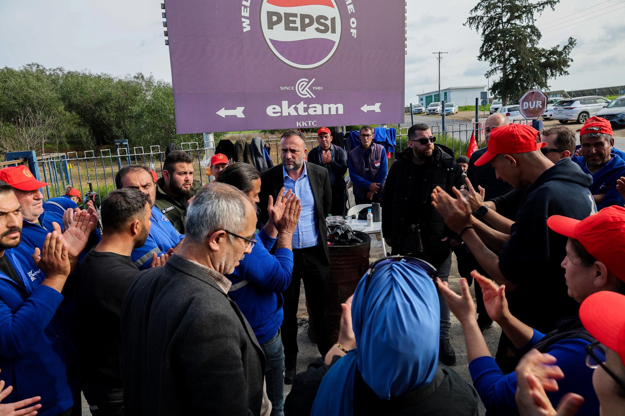 Çeler: Sendikal haklar anayasal haktır, bu dayatma kabul edilemez