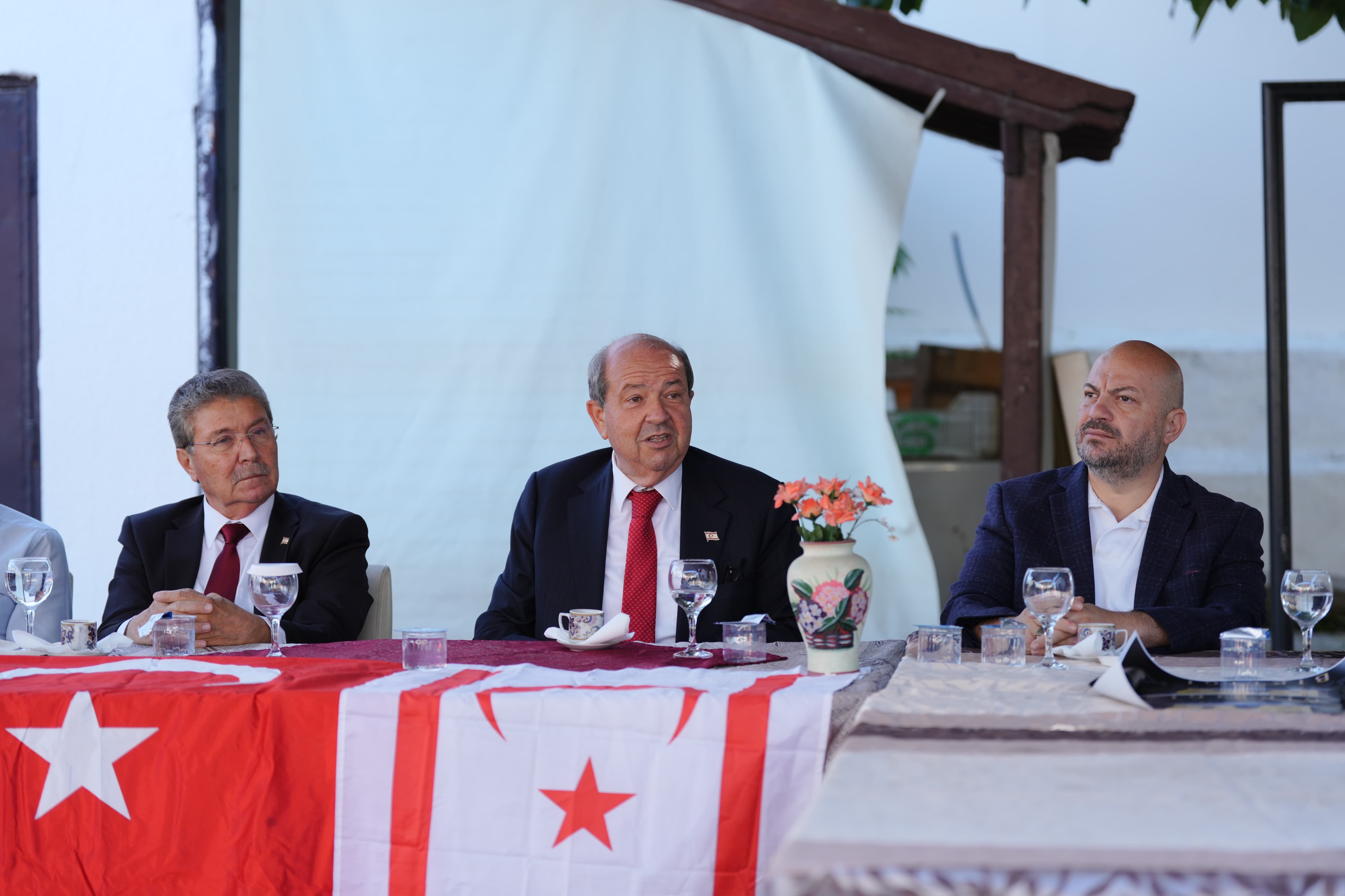Tatar: Küresel krizlere rağmen yatırımlar yapılıyor, gelişim devam ediyor
