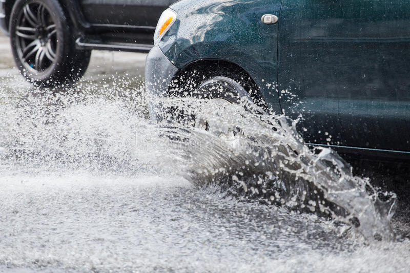 Polis uyardı: Lefkoşa - Girne yolunu kullanacak sürücüler dikkat!