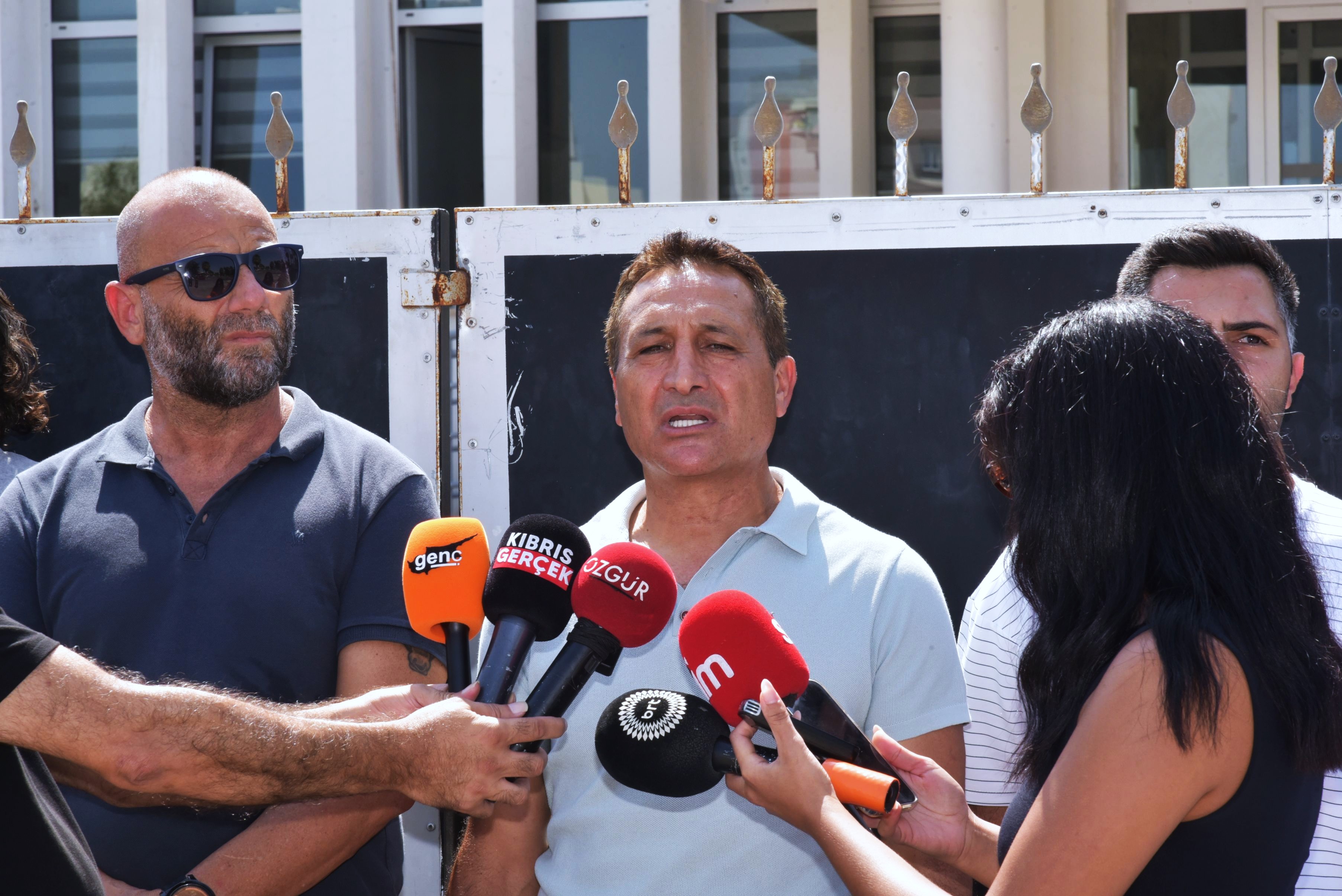 Gökçebel: Ekmeği çalıyorlar, gençlerin ve çocukların geleceğini çalıyorlar