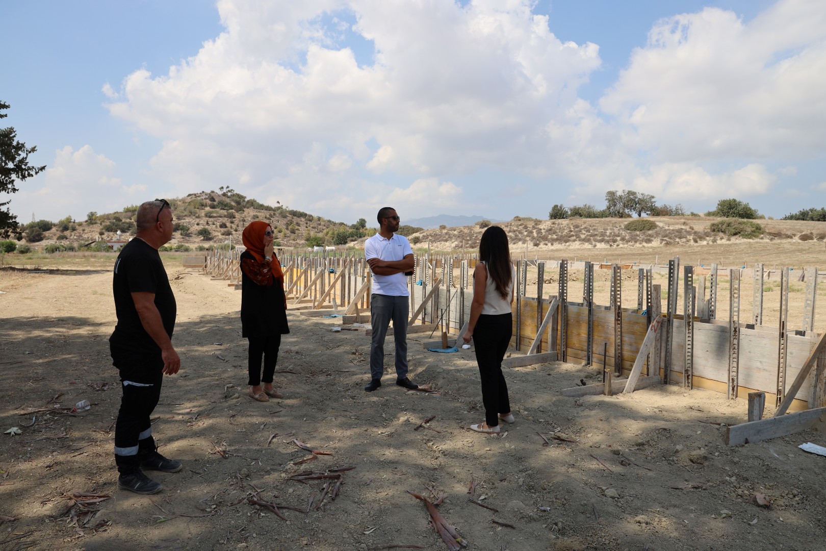 Kalecik’te halı saha ve yeşil alan düzenleme projesi başladı