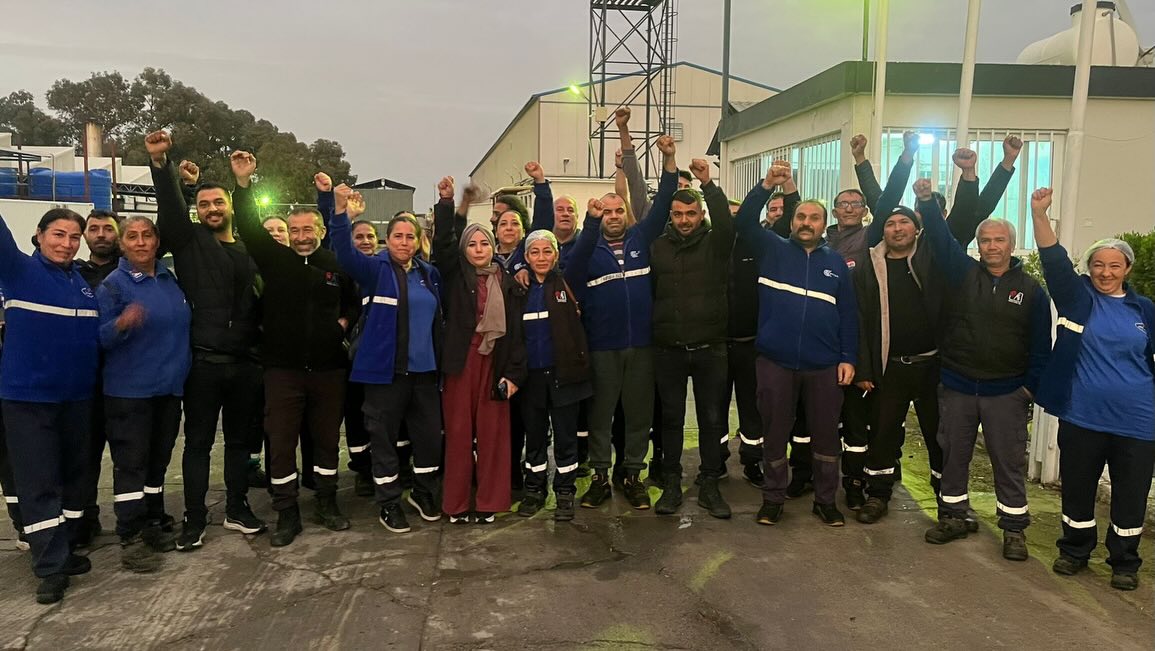 Ektam'daki uyarı grevi süresiz greve dönüştü