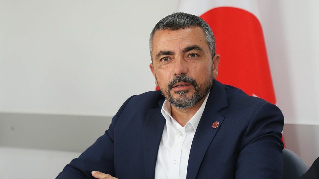 Hür-İş Federasyonu’nda başkan yeniden Ahmet Serdaroğlu