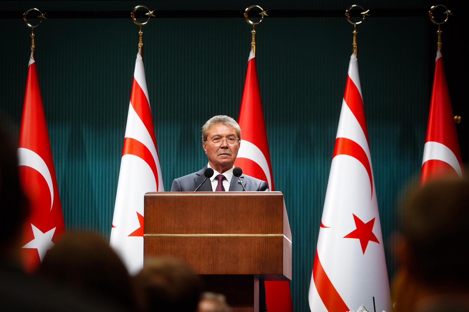 Üstel: Seçimler zamanı geldiğinde yapılacak… Gündem: üretim, projeler ve halkın korunması