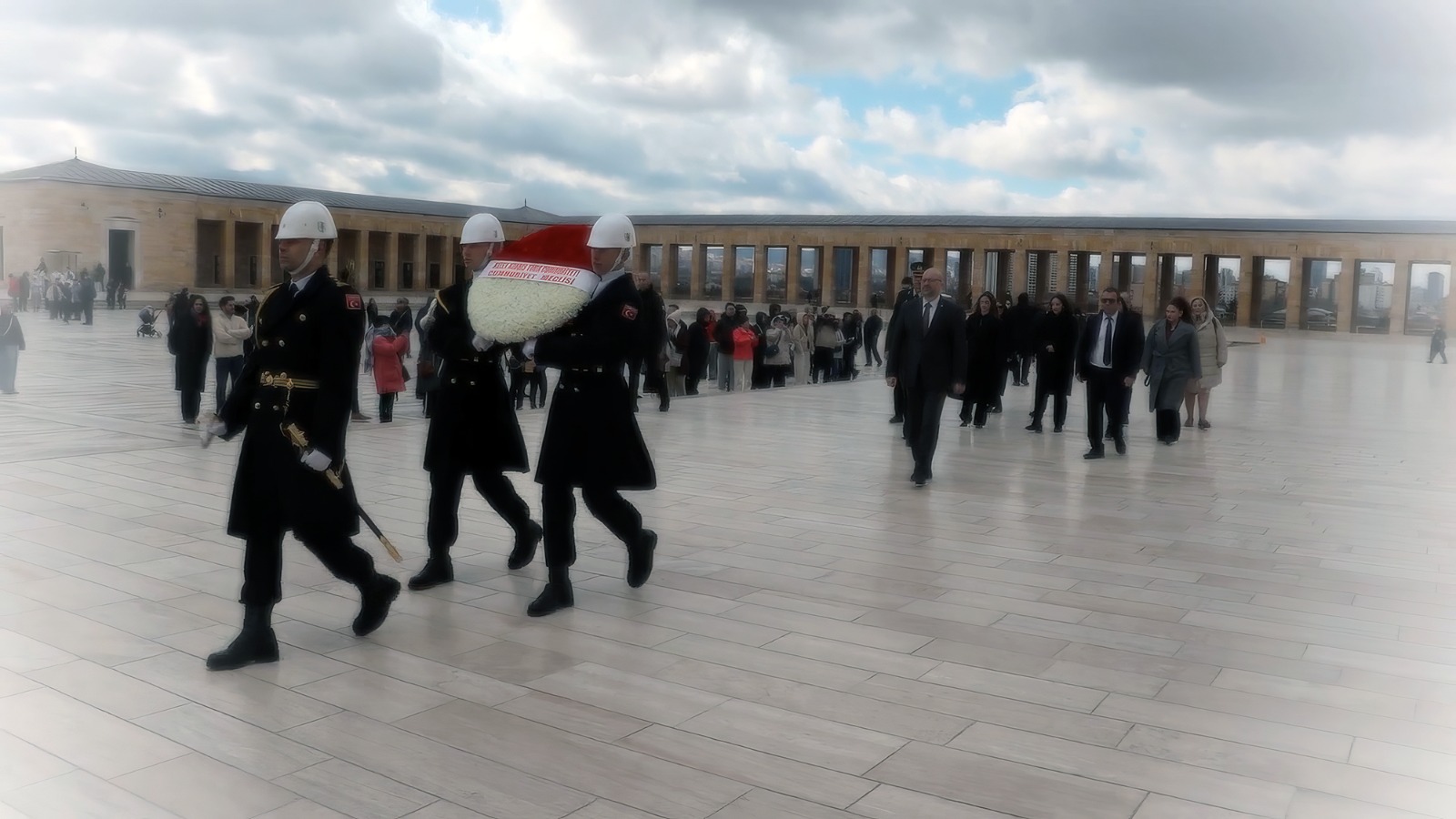 Meclis Komitesi’nden Anıtkabir’e ziyaret