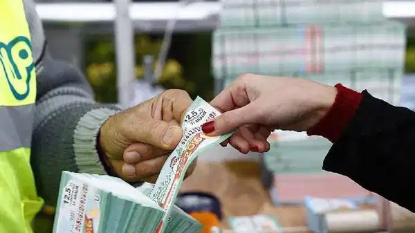 İstanbul'da cami çevrelerinde milli piyango satışı yasaklandı!