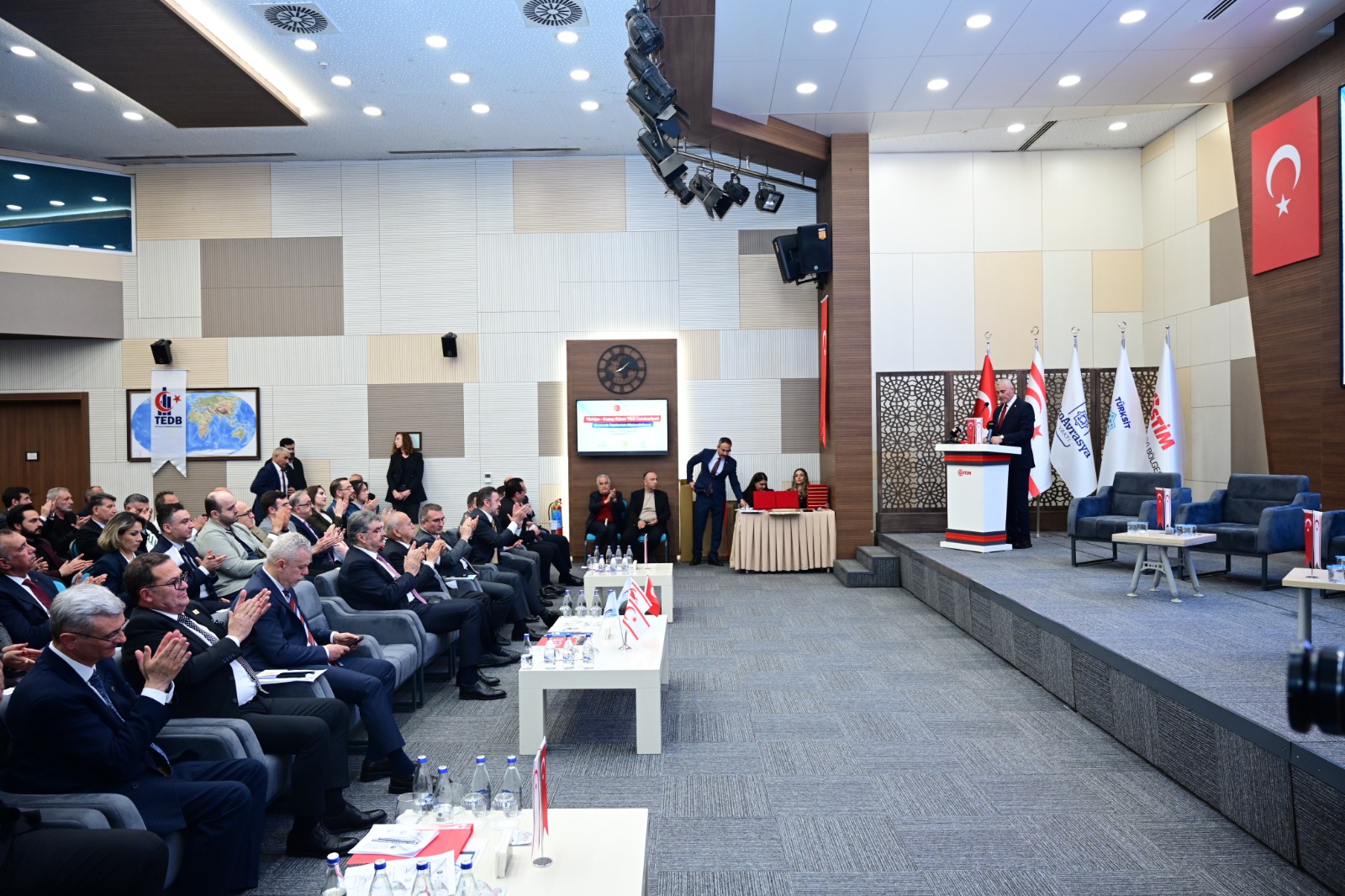 Amcaoğlu: Hedef 2030’da 4 milyon turist ve 1 milyar dolar ihracat