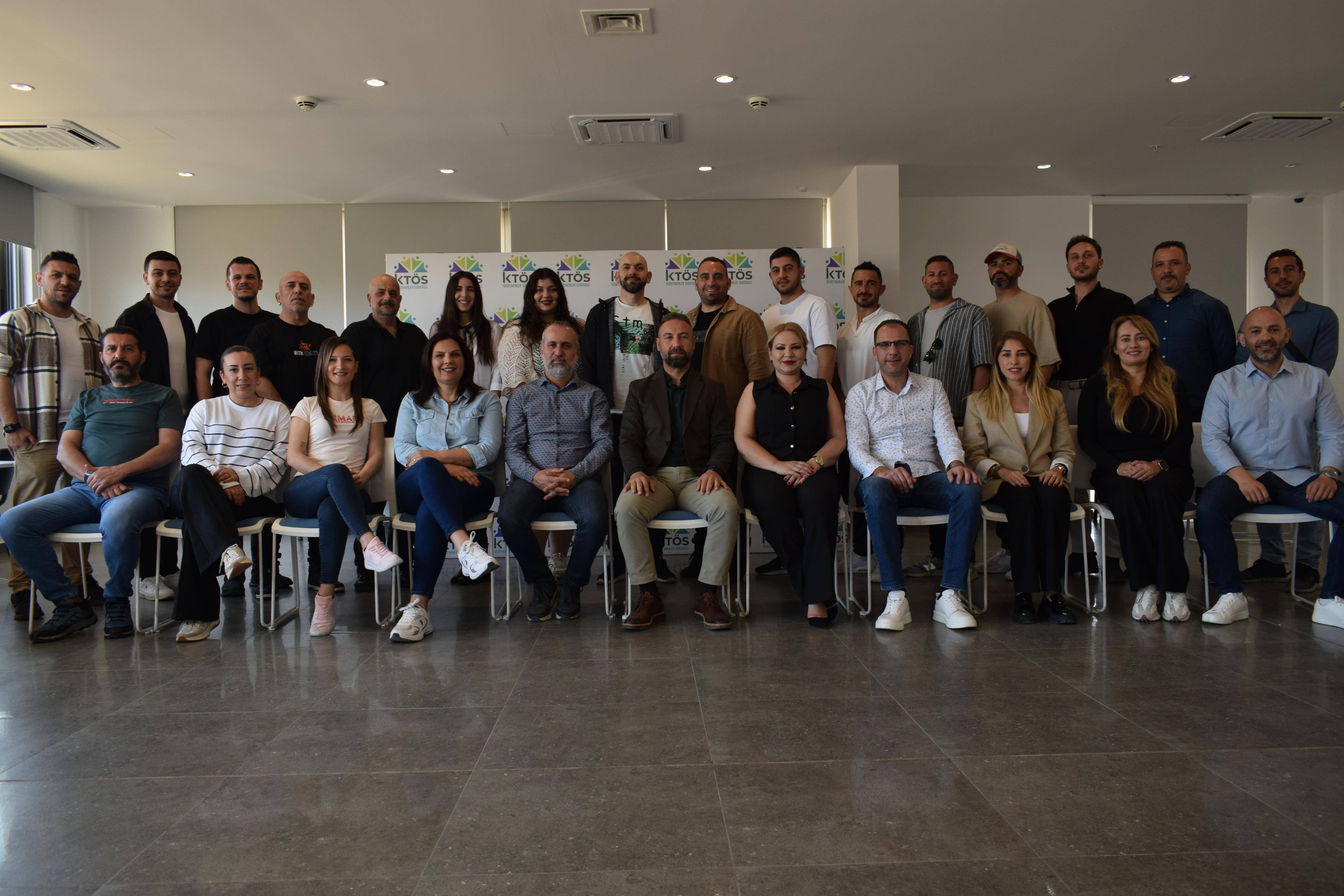 KTÖS’ten Erhürman’a destek kararı