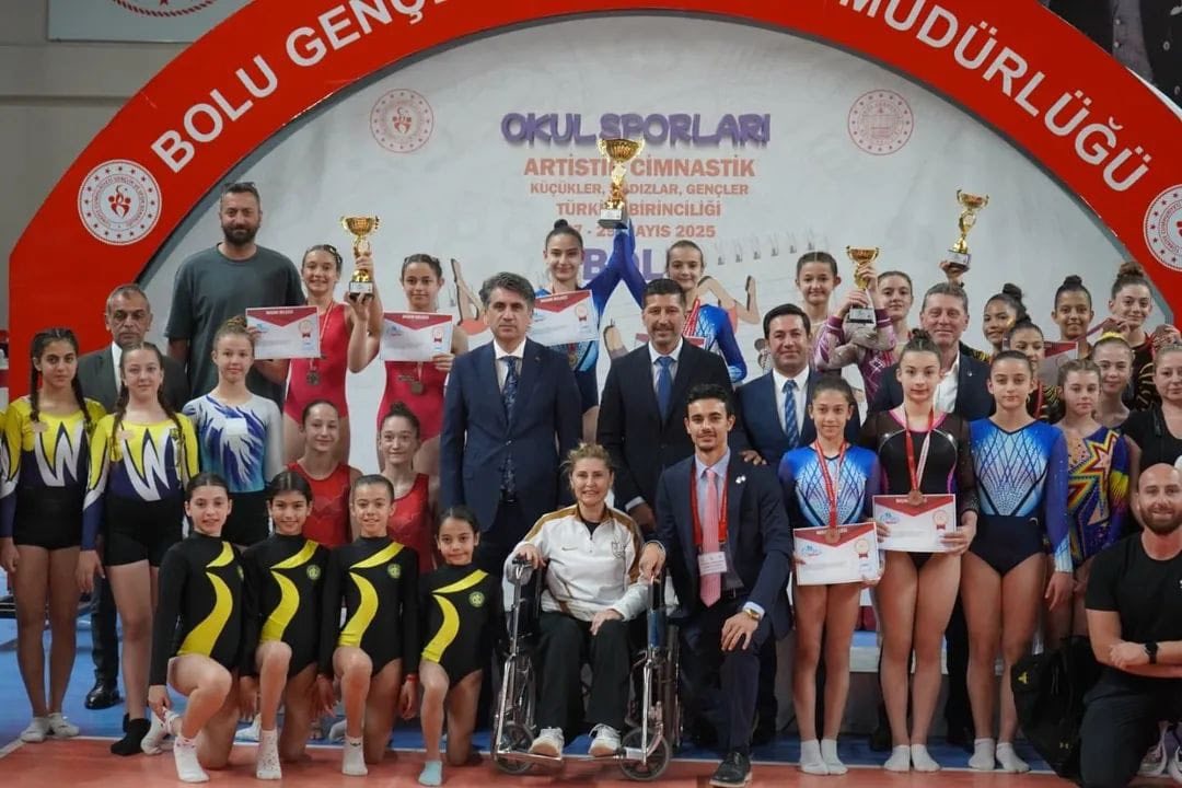 Sapsızoğlu: Kızlarda da tarihi başarı elde ettik
