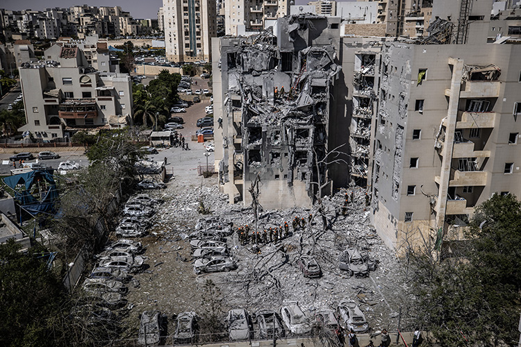 İran: İsrail'in saldırılarında 606 kişi hayatını kaybetti