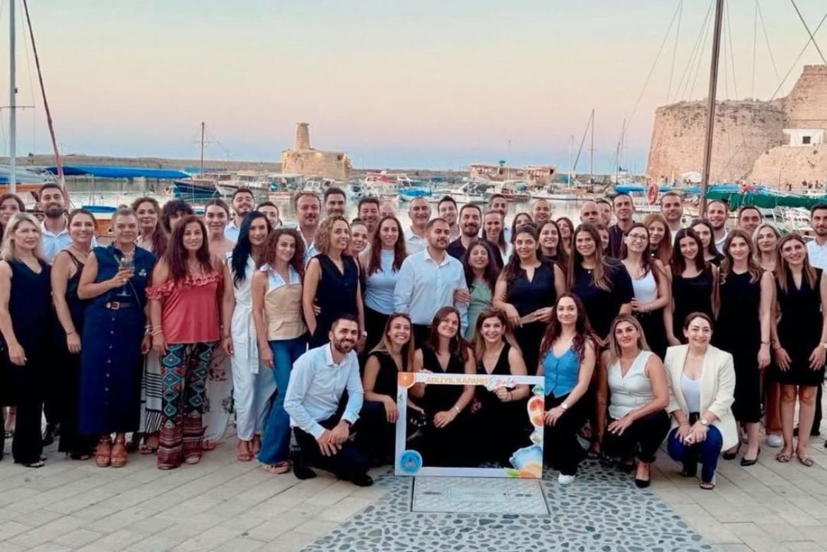 Girne’de Adli Yıl’a veda: Hukukçular Cafe 34’te buluştu