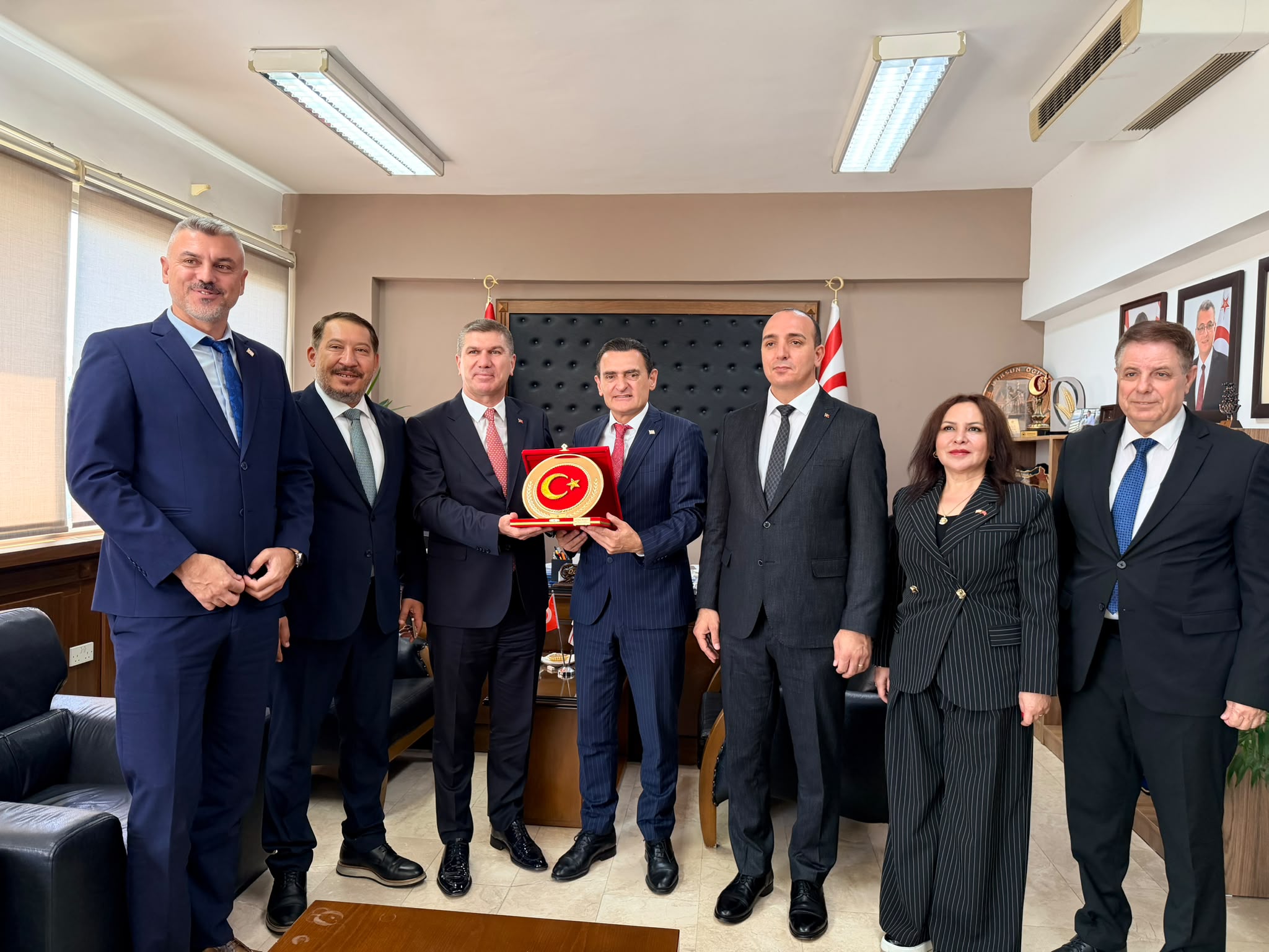 Oğuz, Akdeniz Belediyeler Birliği heyetiyle yerel yönetim iş birliğini görüştü