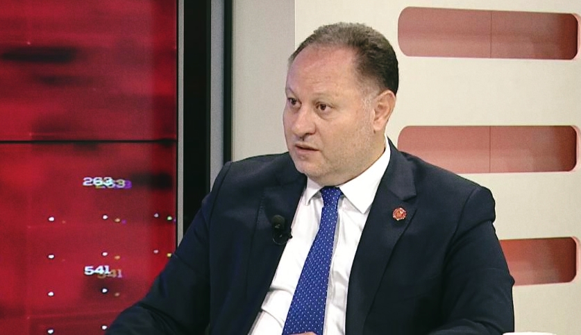 Öztürkler: Miçotakis’in insanlık dışı tavrını anlamak mümkün değil