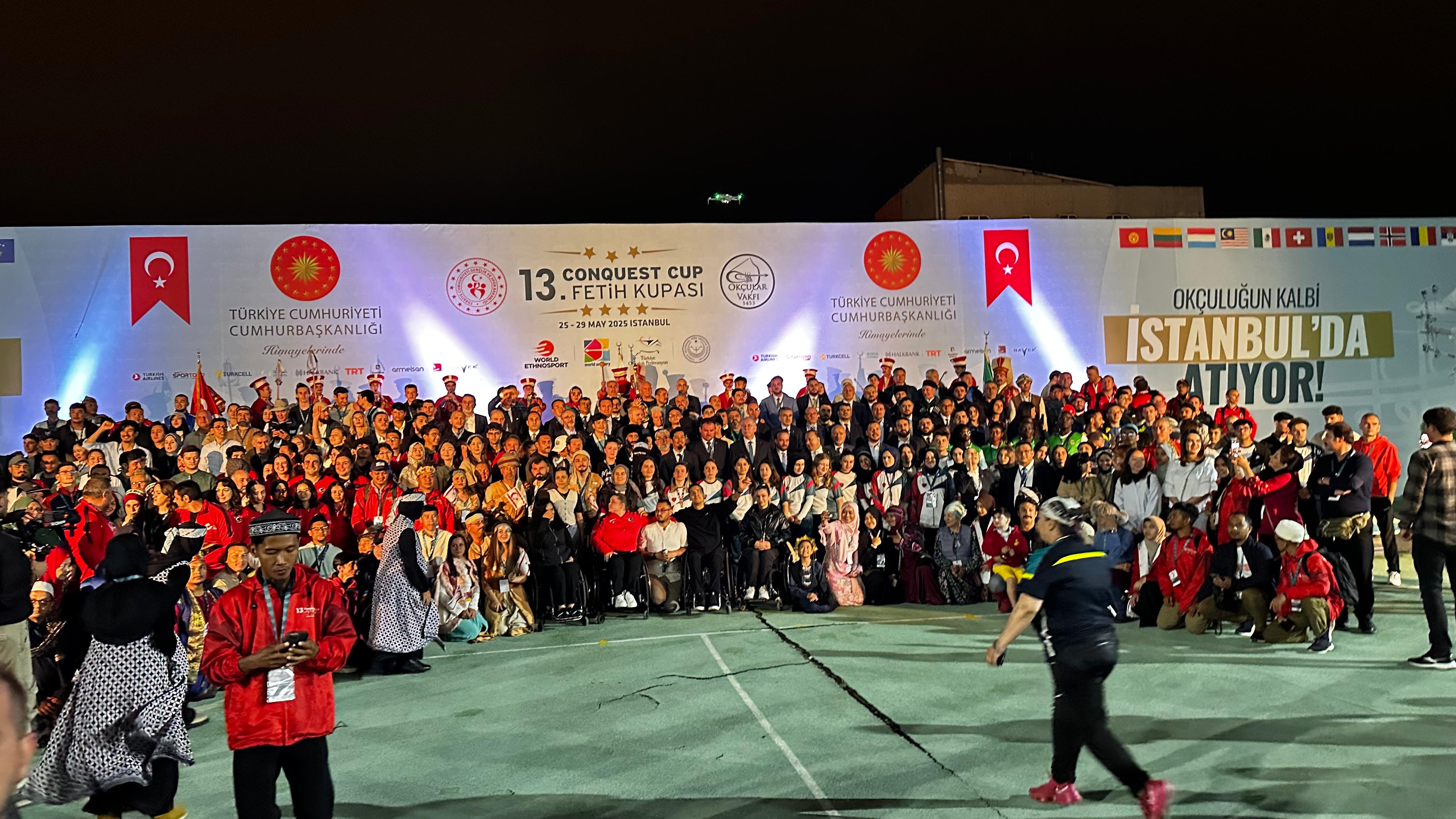 KKTC'den sporcular İstanbul'da geleneksel Fetih Kupası'na katıldı